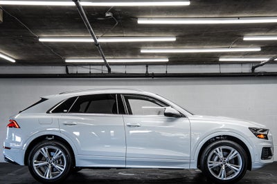 2023 Audi Q8 55 Premium Plus quattro