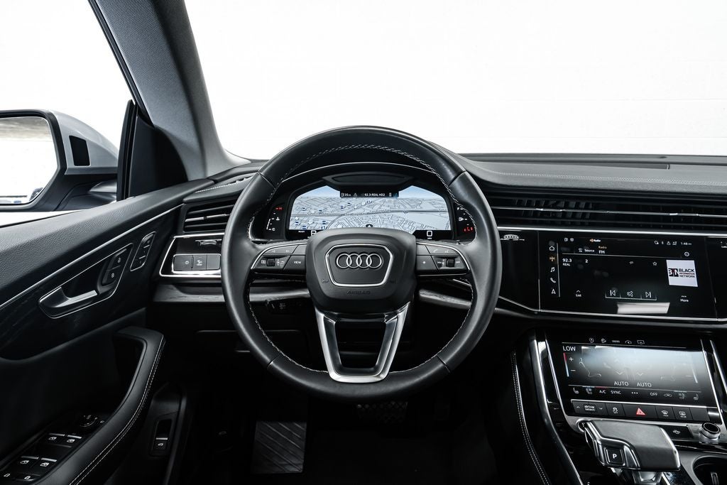 2023 Audi Q8 55 Premium Plus quattro