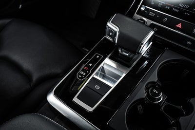 2023 Audi Q8 55 Premium Plus quattro