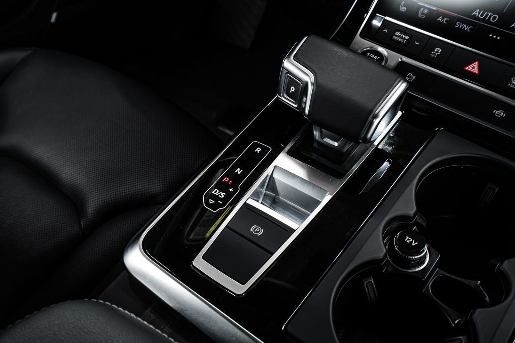 2023 Audi Q8 55 Premium Plus quattro