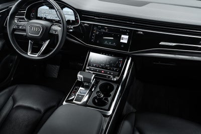 2023 Audi Q8 55 Premium Plus quattro