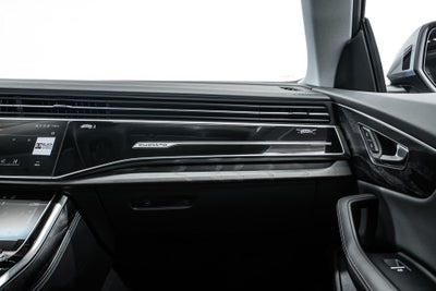 2023 Audi Q8 55 Premium Plus quattro