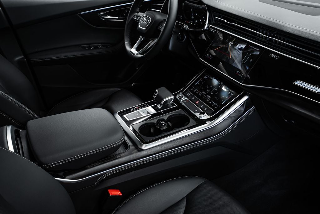 2023 Audi Q8 55 Premium Plus quattro