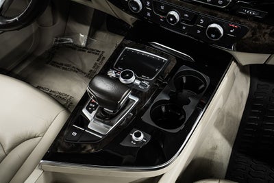 2019 Audi Q7 55 Premium Plus quattro