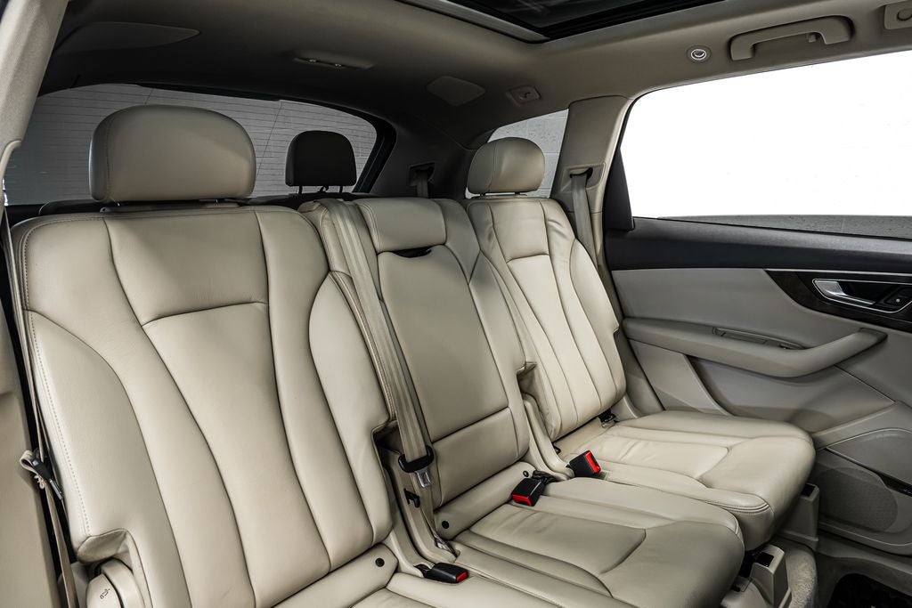 2019 Audi Q7 55 Premium Plus quattro