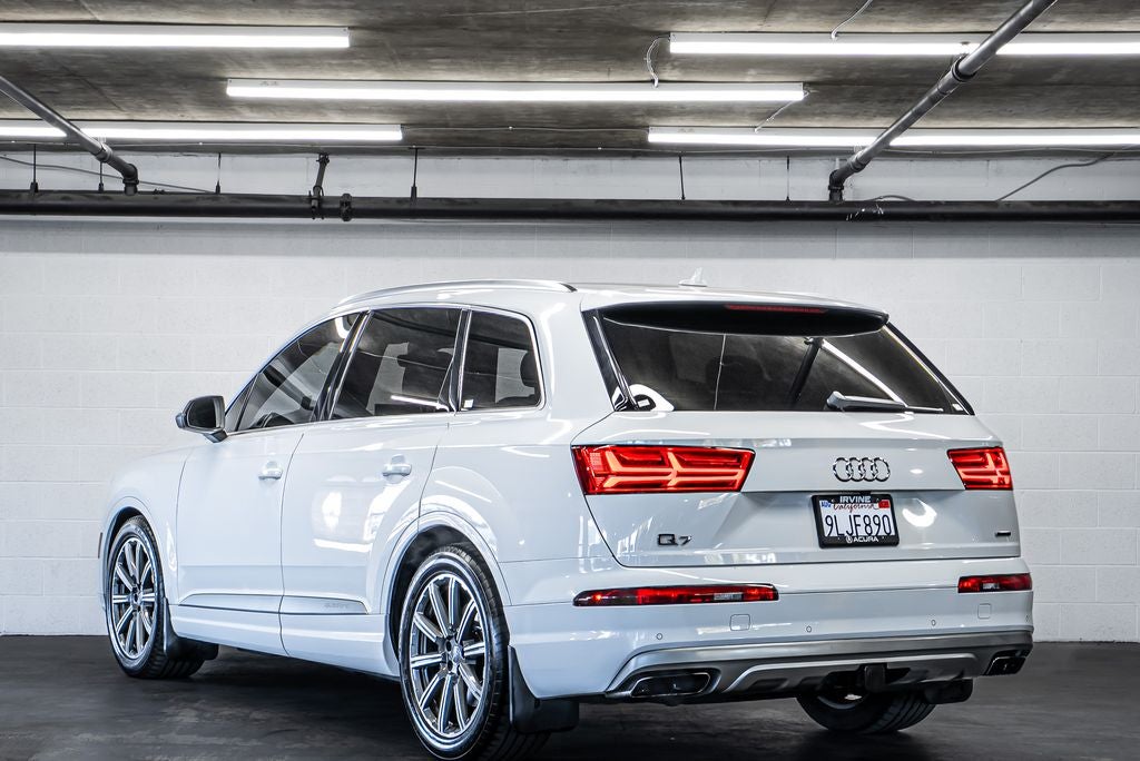 2019 Audi Q7 55 Premium Plus quattro