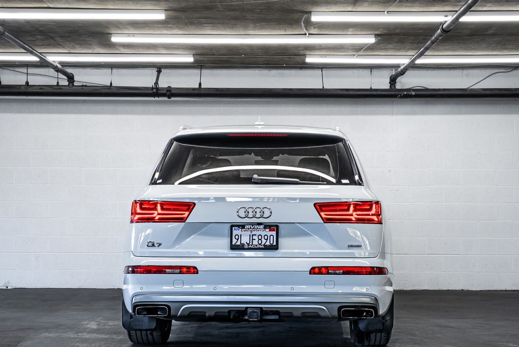 2019 Audi Q7 55 Premium Plus quattro