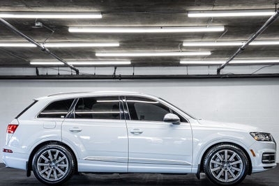 2019 Audi Q7 55 Premium Plus quattro