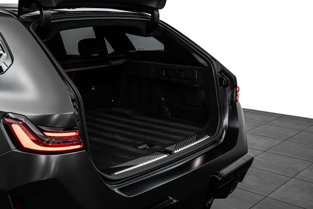 2025 BMW M5 TOURING