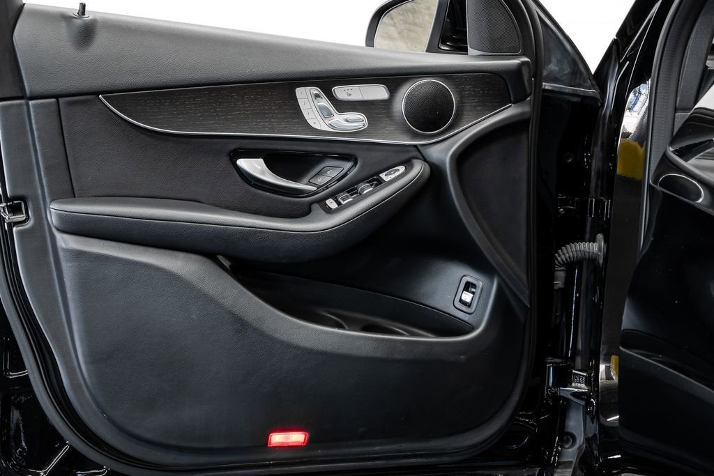 2020 Mercedes-Benz GLC GLC 300