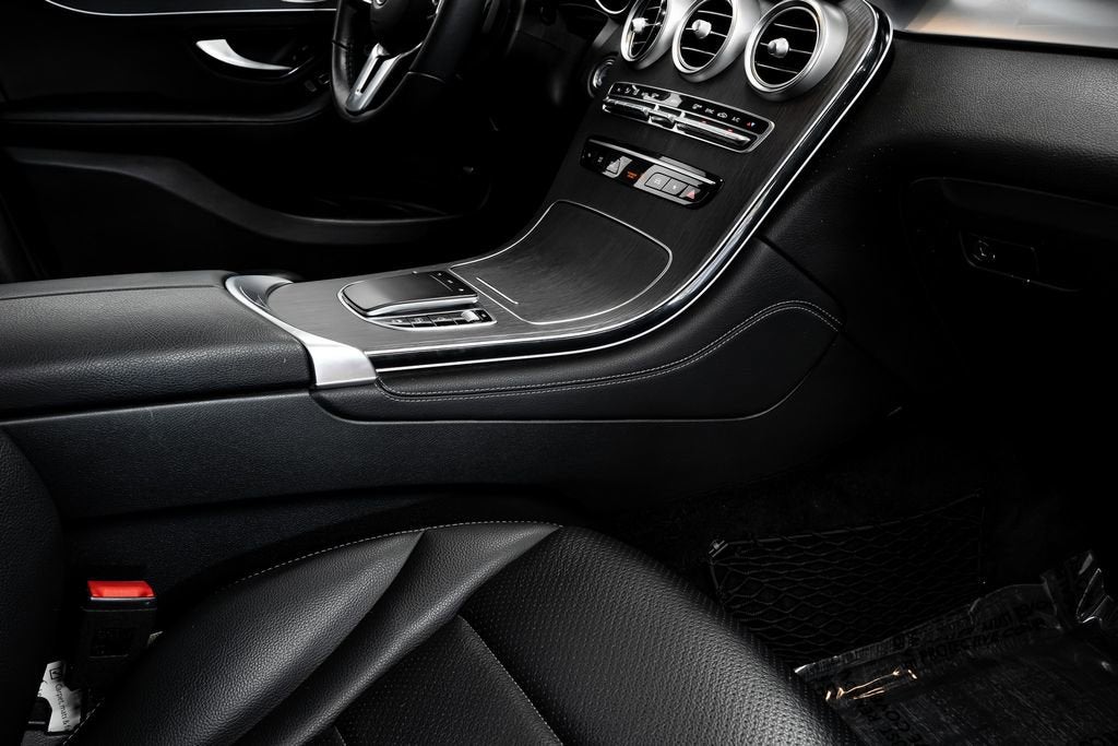 2020 Mercedes-Benz GLC GLC 300