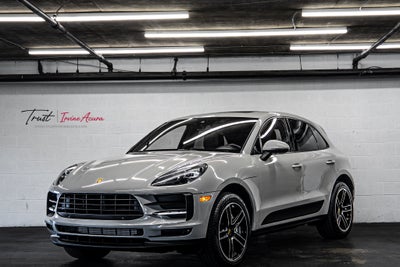 2021 Porsche Macan Base