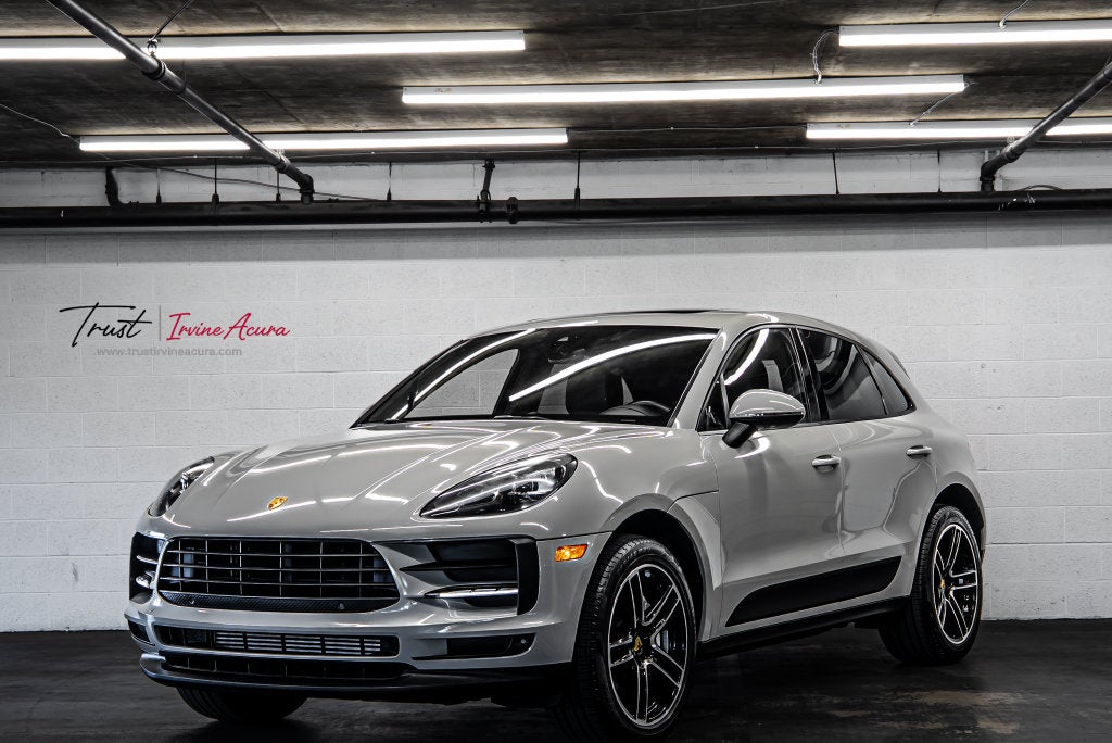 2021 Porsche Macan Base
