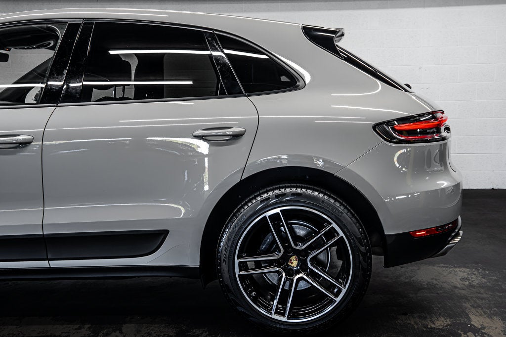 2021 Porsche Macan Base