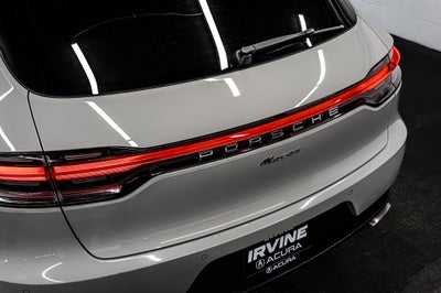 2021 Porsche Macan Base