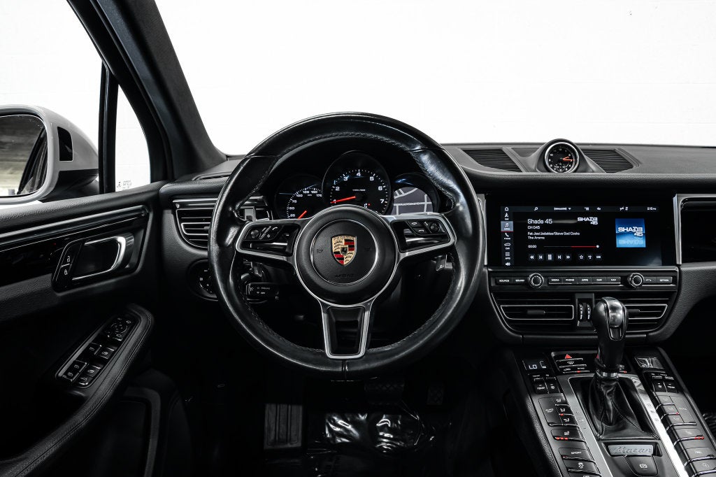 2021 Porsche Macan Base