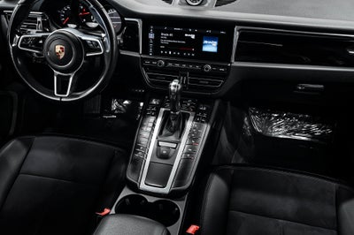 2021 Porsche Macan Base