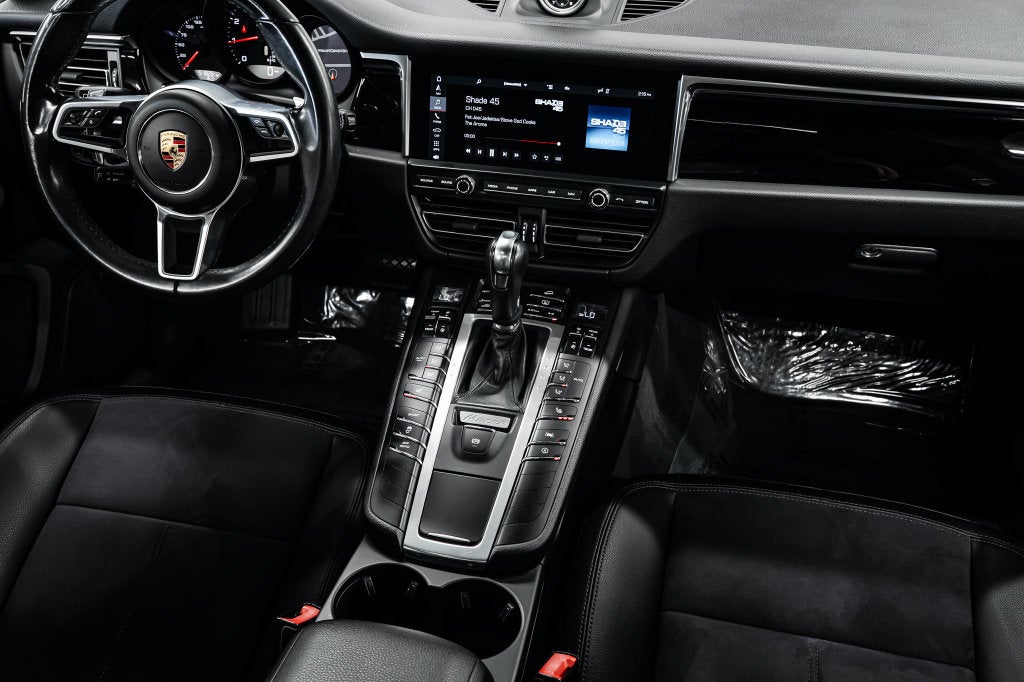 2021 Porsche Macan Base