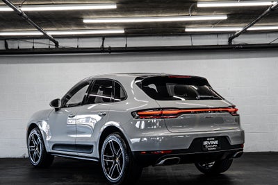 2021 Porsche Macan Base