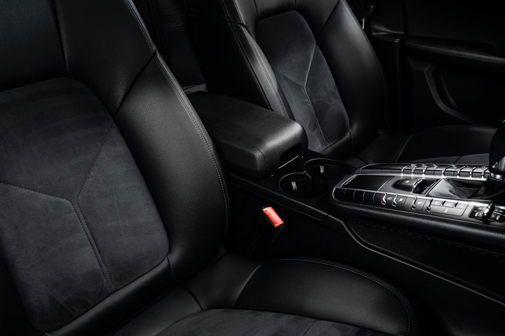 2021 Porsche Macan Base