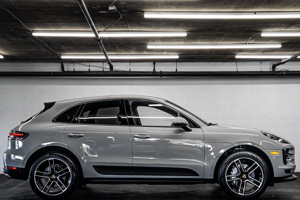 2021 Porsche Macan Base