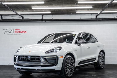 2024 Porsche Macan T