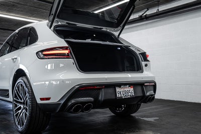 2024 Porsche Macan T