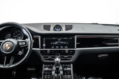 2024 Porsche Macan T