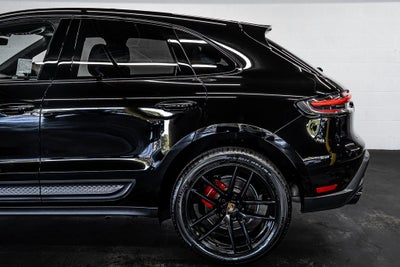 2022 Porsche Macan S