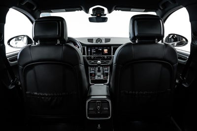 2022 Porsche Macan S