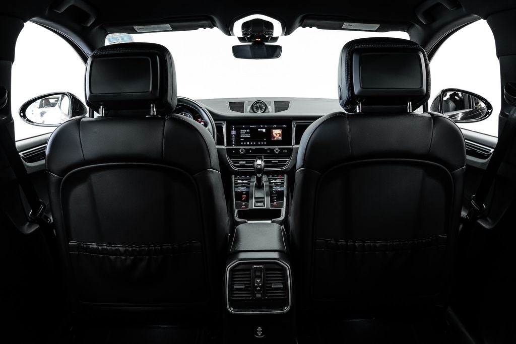2022 Porsche Macan S