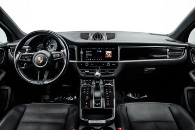 2022 Porsche Macan S