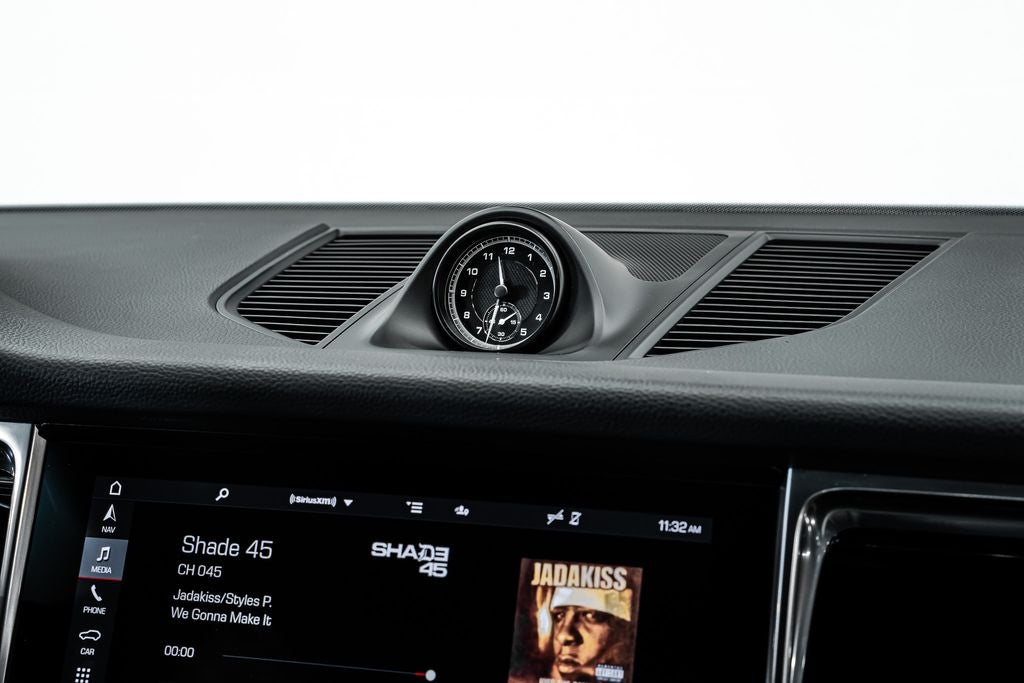 2022 Porsche Macan S