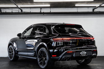 2022 Porsche Macan S