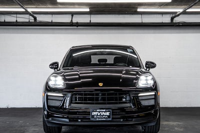 2022 Porsche Macan S