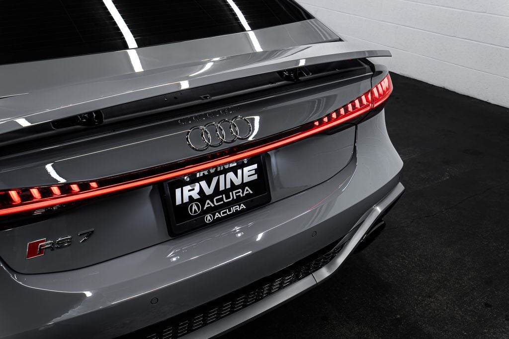 2025 Audi RS 7 performance 4.0T quattro
