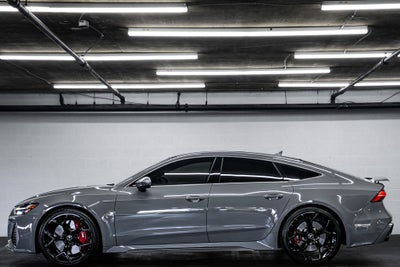 2025 Audi RS 7 performance 4.0T quattro