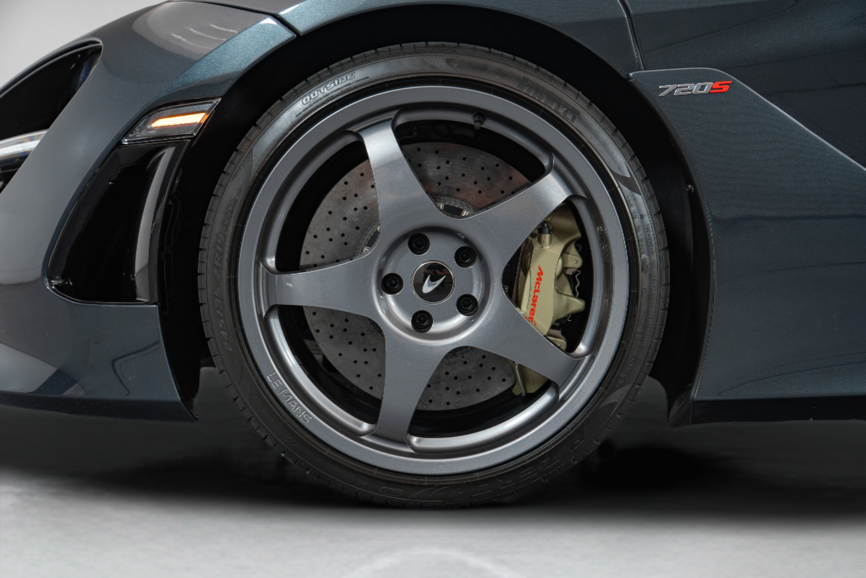 2021 McLaren 720S LM Edition