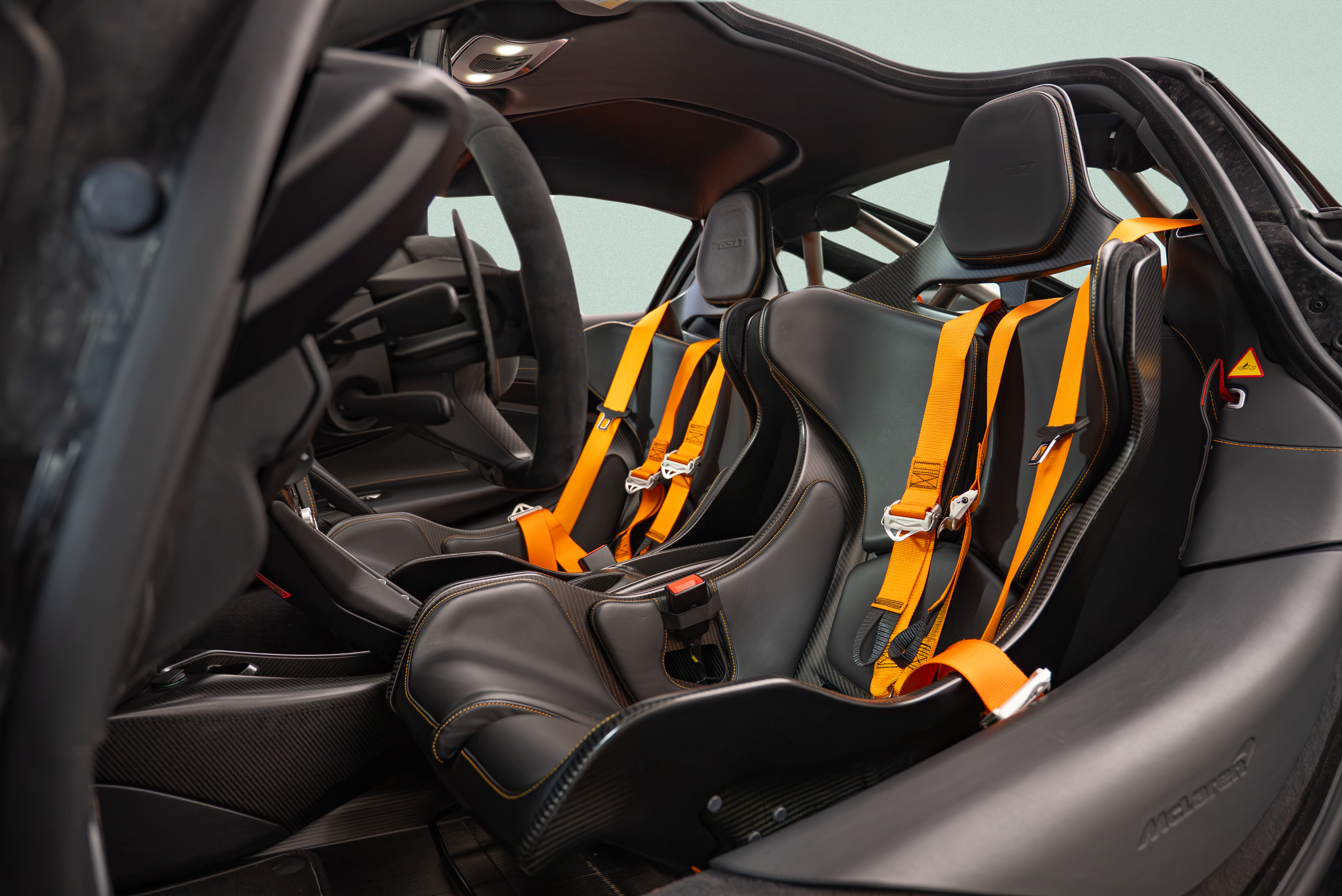 2021 McLaren 765LT Coupe