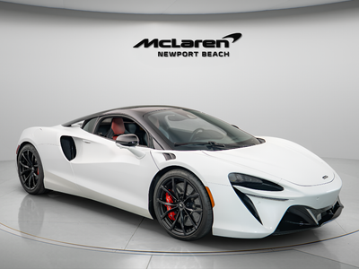 2023 McLaren Artura Coupe