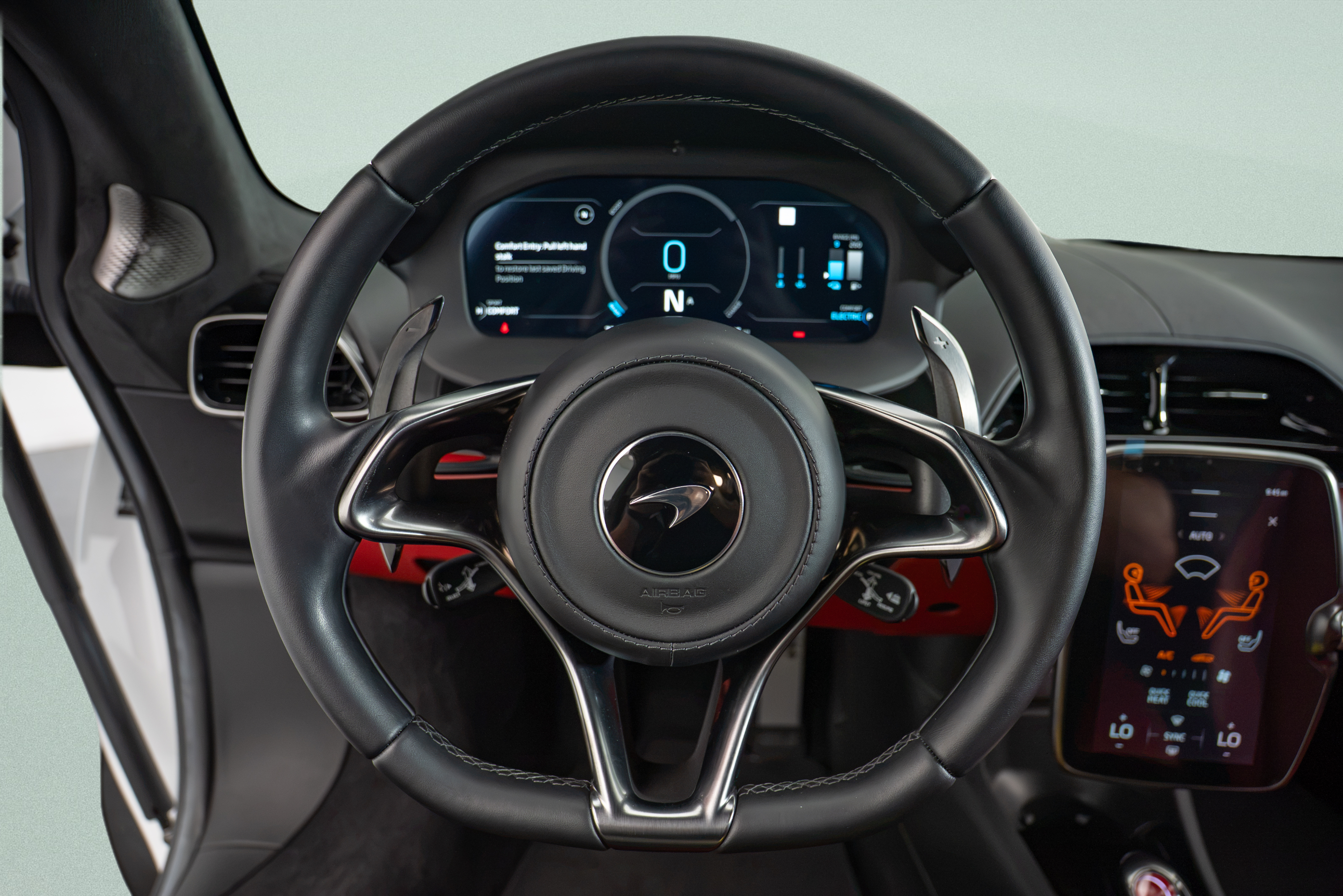2023 McLaren Artura Coupe