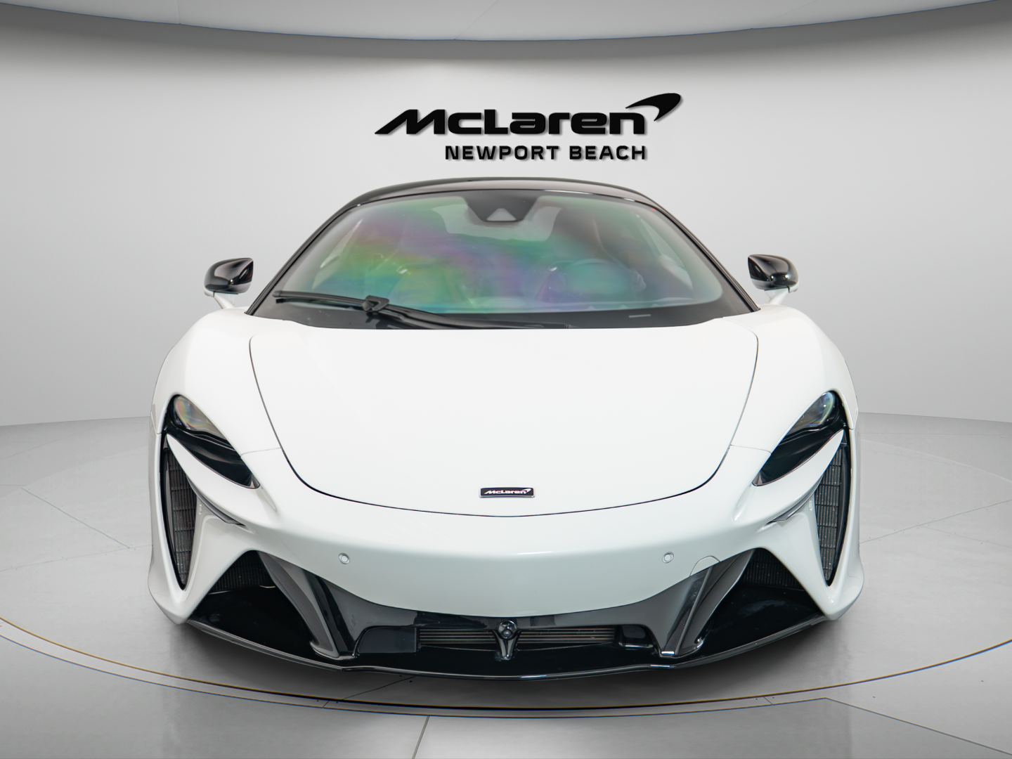 2023 McLaren Artura Coupe
