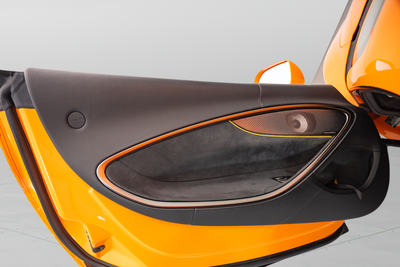 2023 McLaren Artura Base