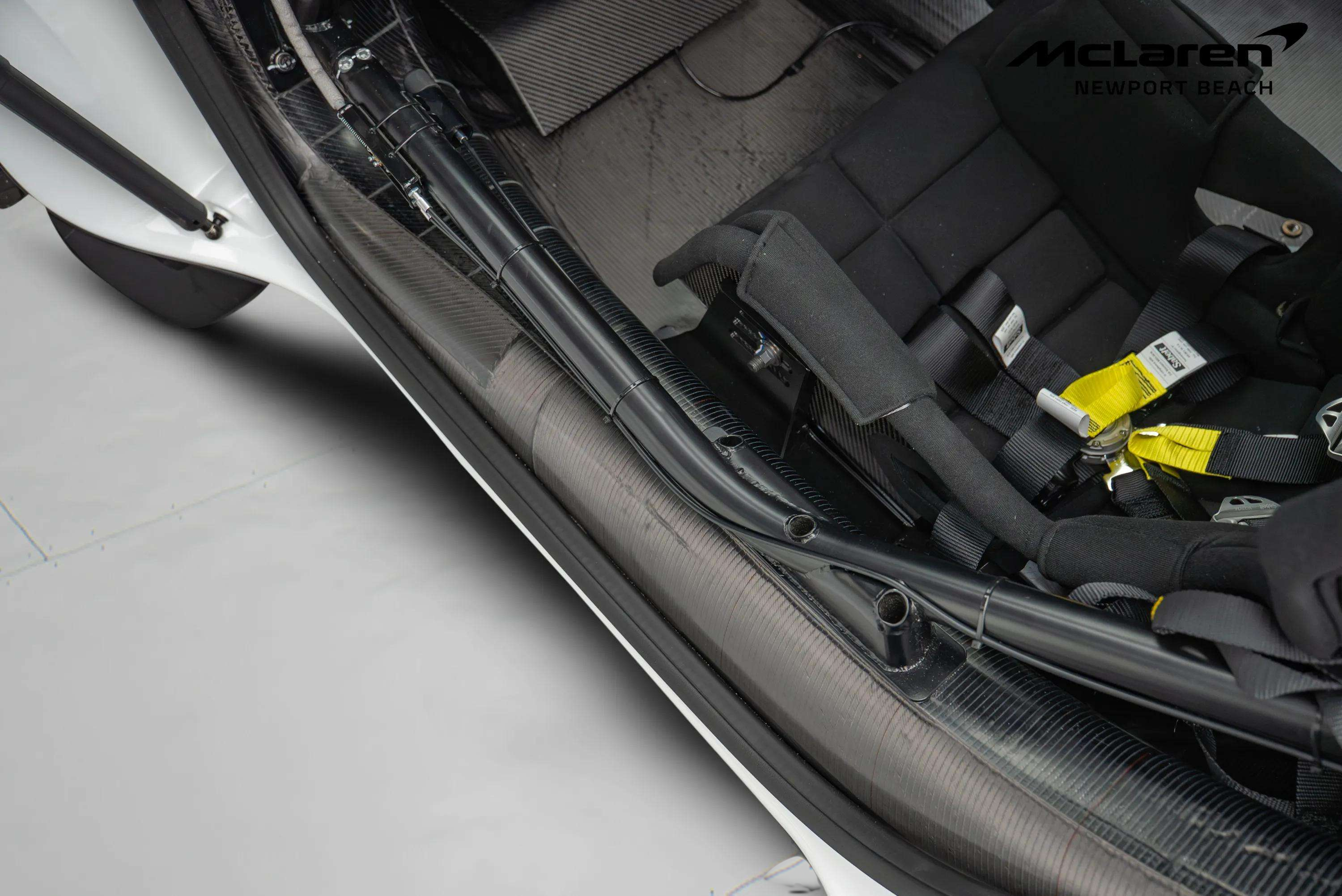 2023 McLaren Artura Trophy EVO