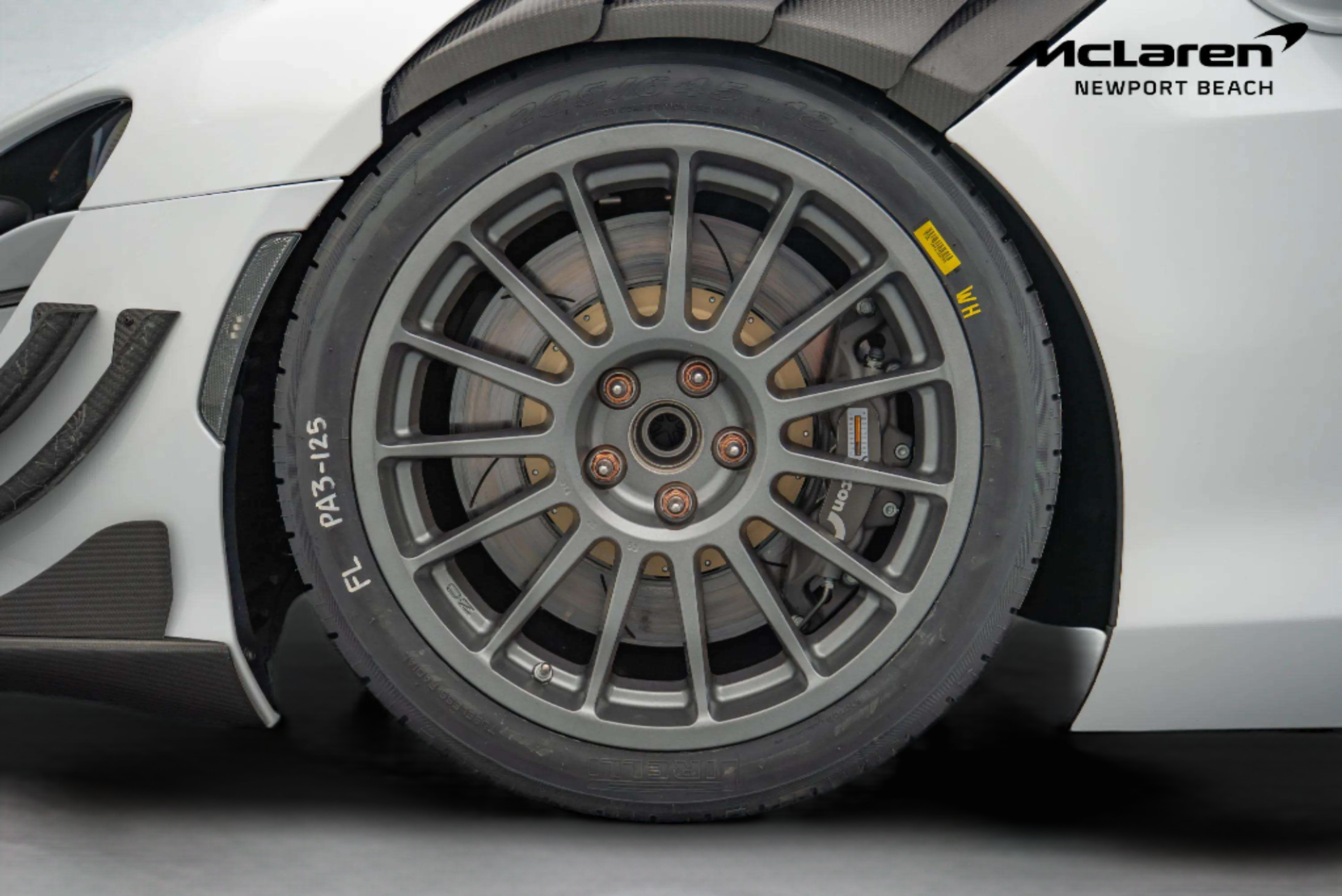 2023 McLaren Artura Trophy EVO