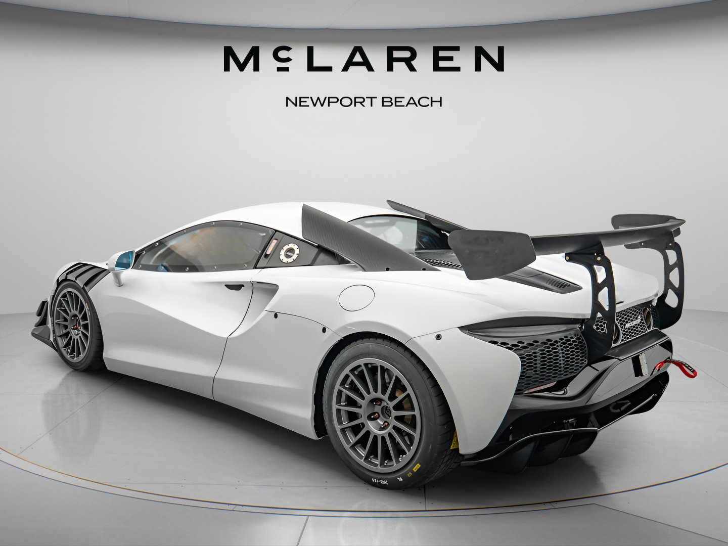2023 McLaren Artura Trophy EVO