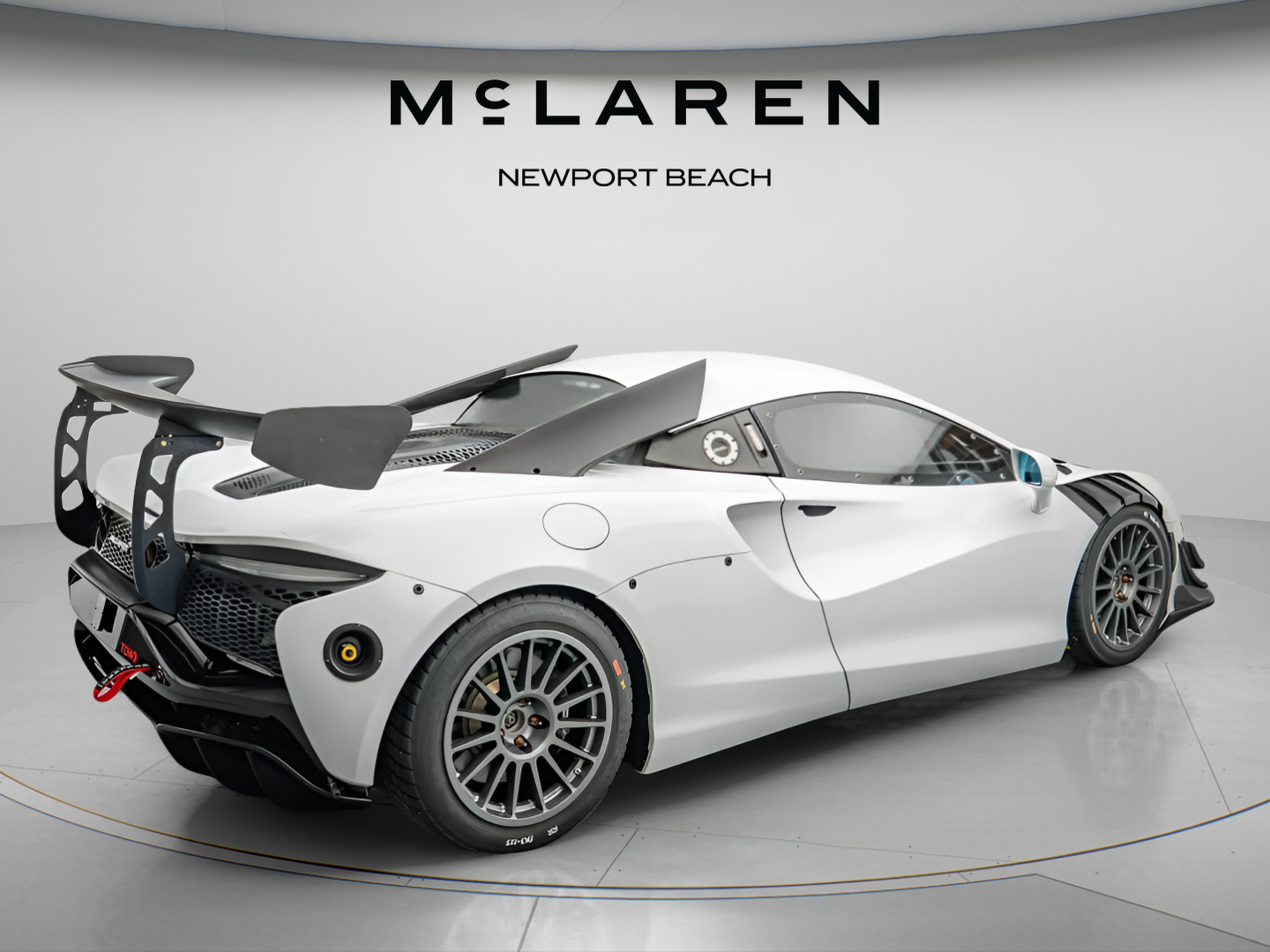 2023 McLaren Artura Trophy EVO