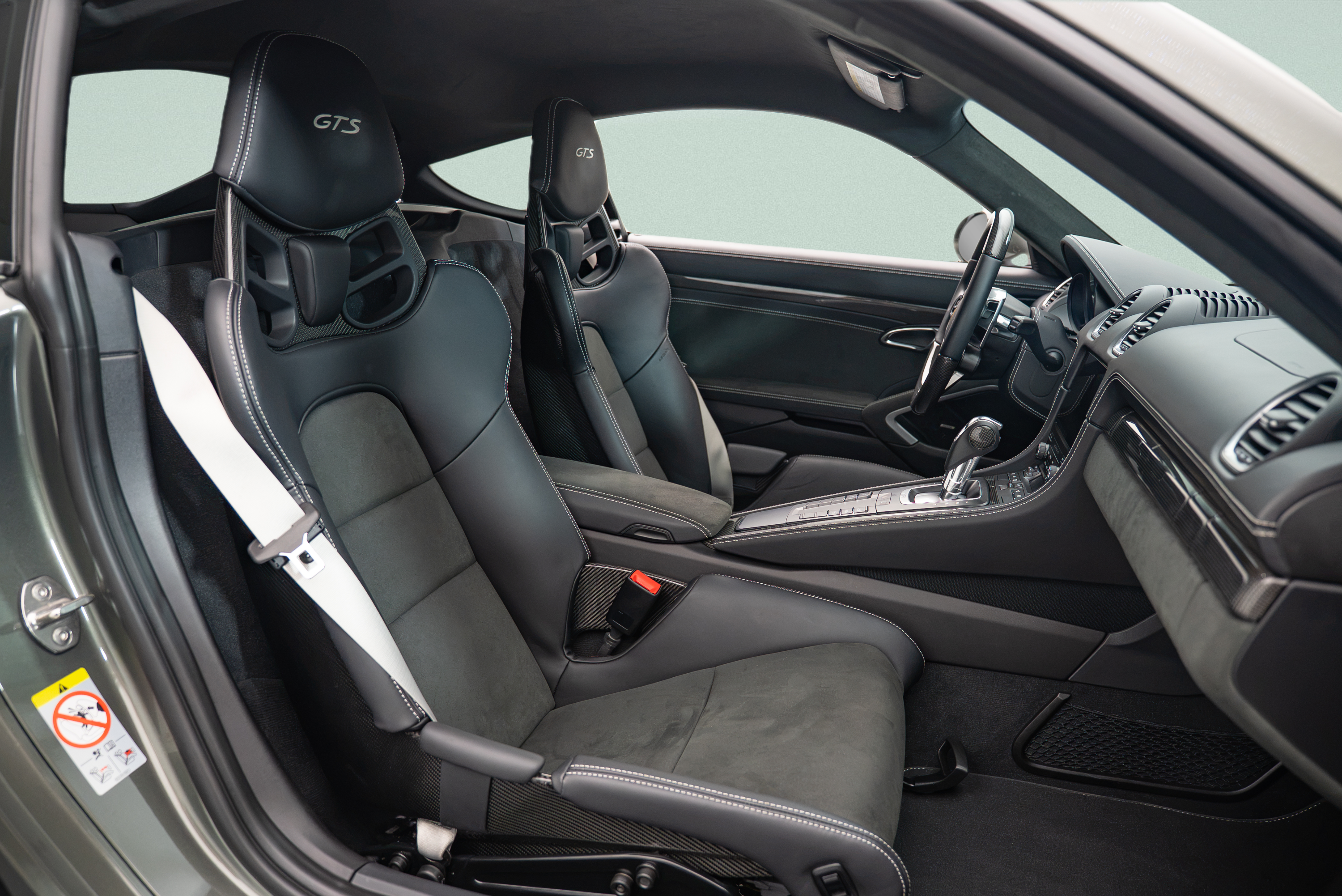 2025 Porsche 718 Cayman GTS 4.0