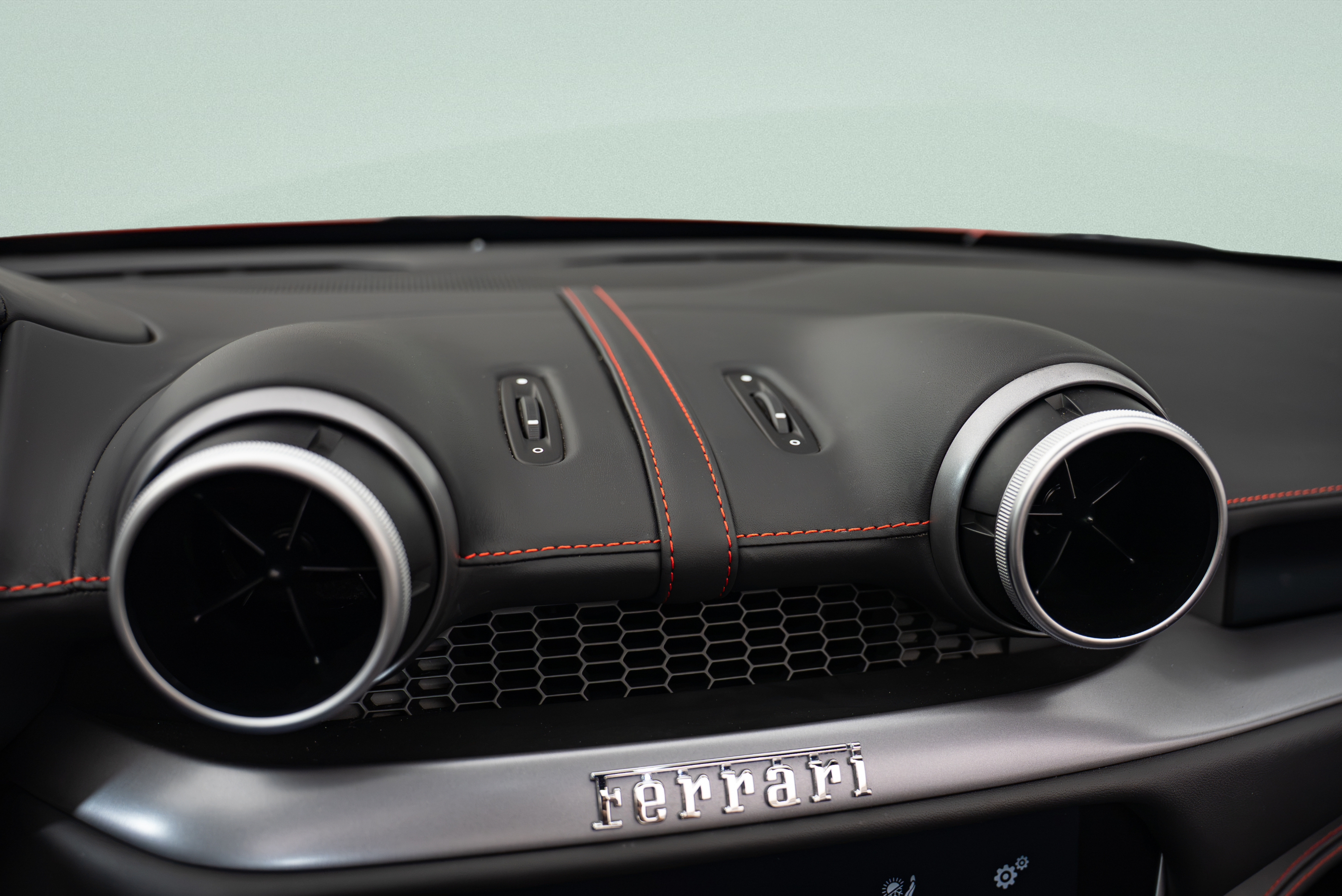 2023 Ferrari Portofino M Base