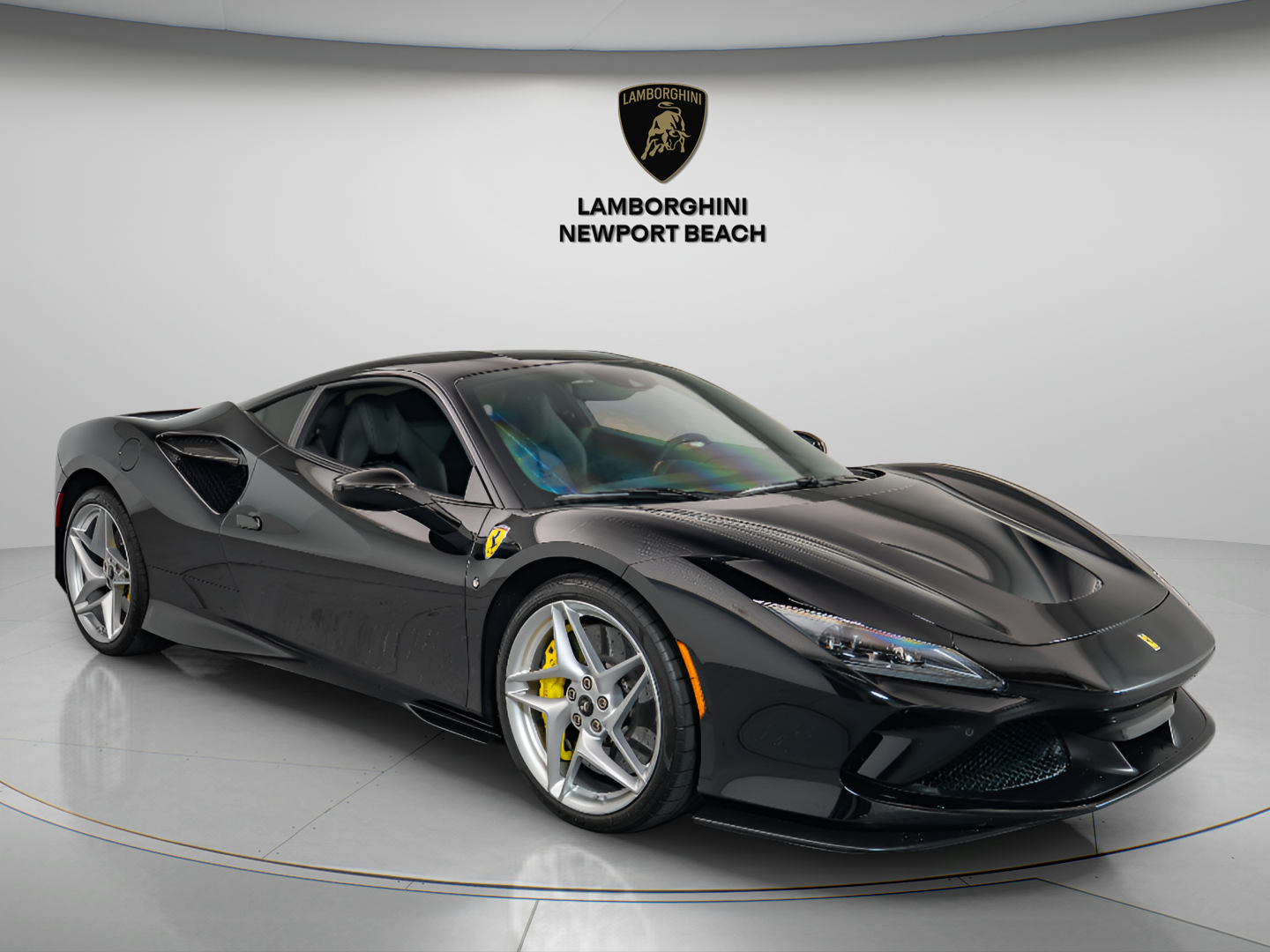 2020 Ferrari F8 Tributo Base